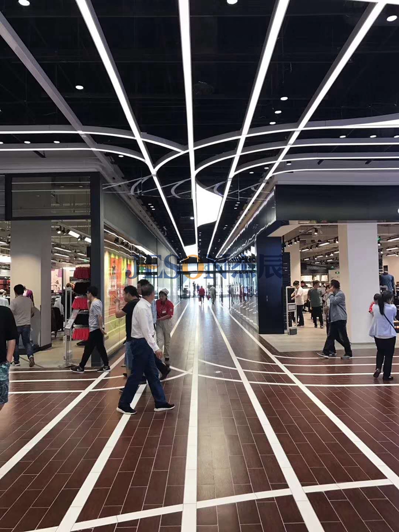 耀世娱乐建筑五金