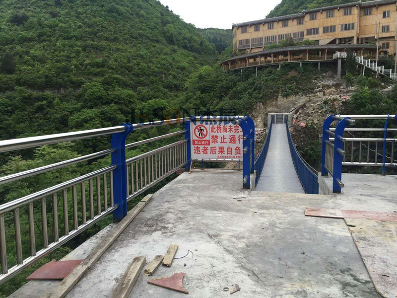 耀世娱乐景区护栏