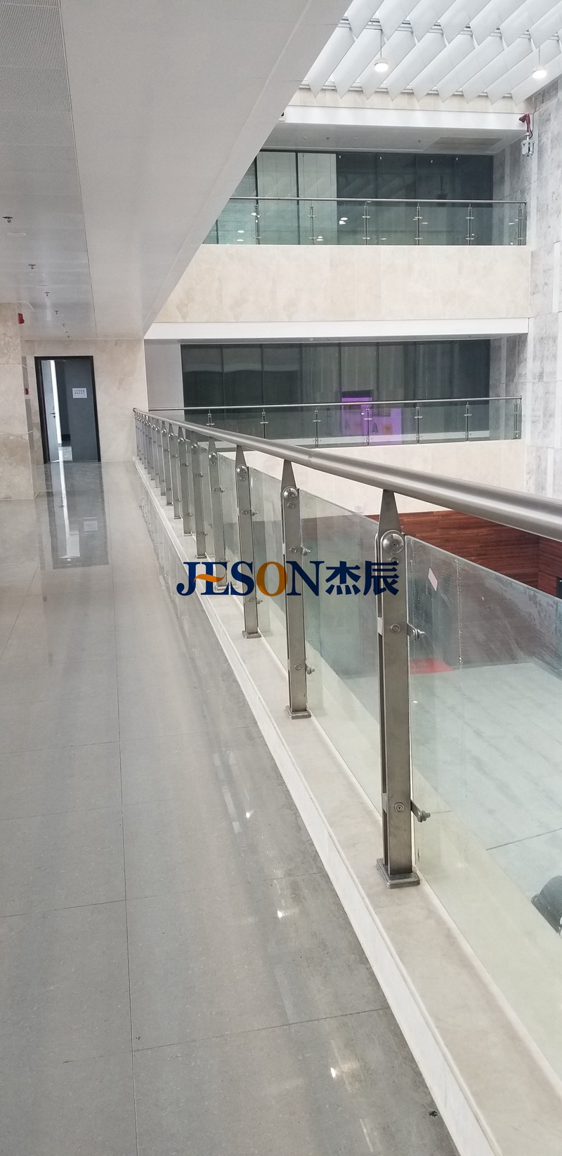 耀世娱乐立柱在铜仁卷烟厂中的应用